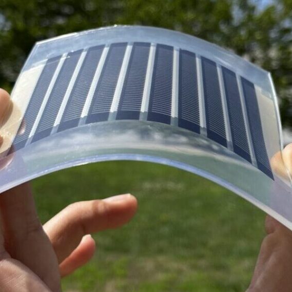 Flexible photovoltaic module